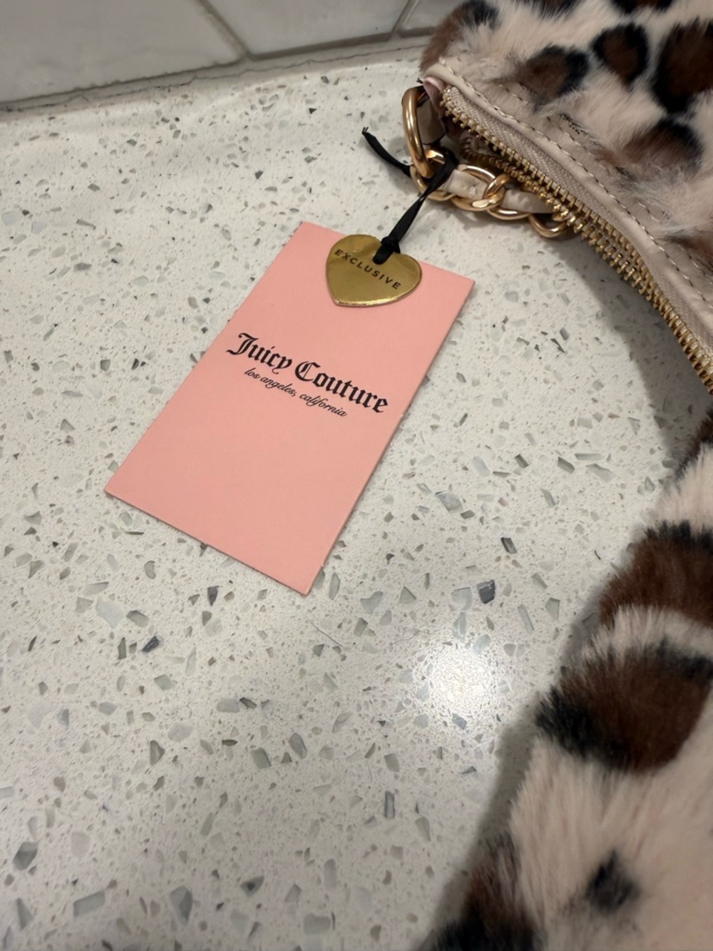 Juicy Couture Snow Leopard Love Fur Shoulder Bag Gold Trim NEW Fur Heart Charm - Picture 6 of 12